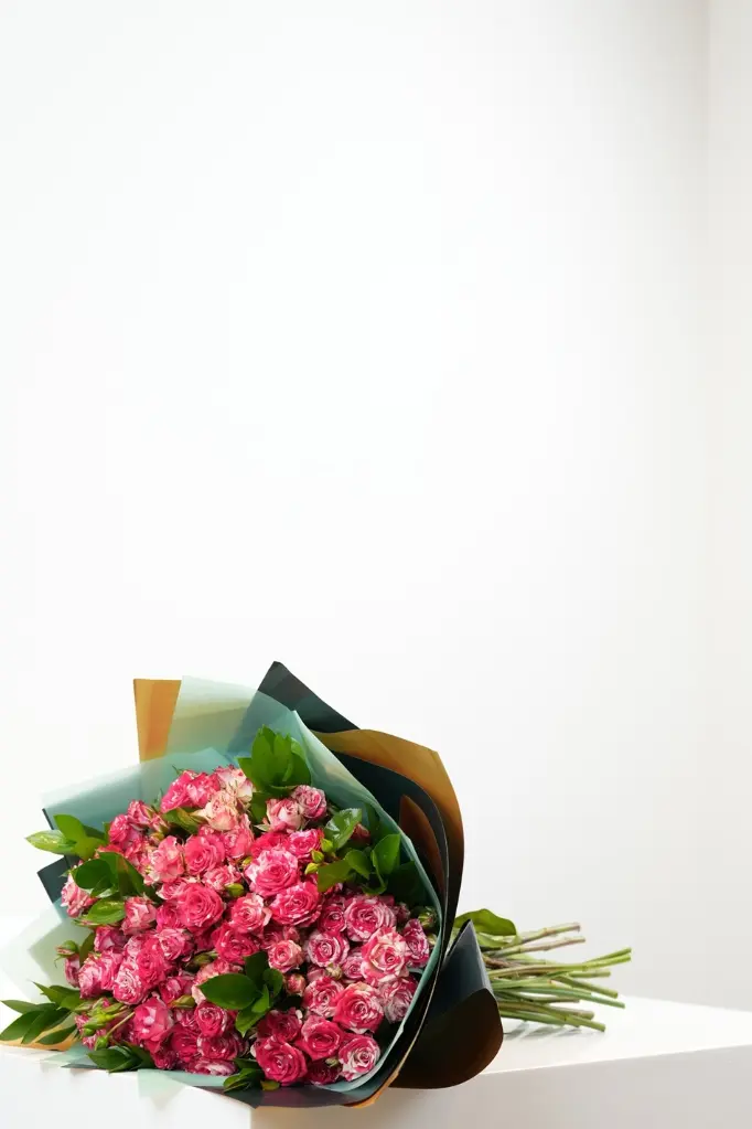 Cherry Kiss Bouquet - Birthday - Mother's Day - Anniversaries - congratulations -3.webp