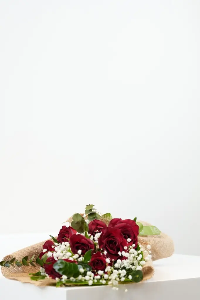 Timeless Red Bouquet - Mother's Day - Valentine's Day - Congratulation -2.webp