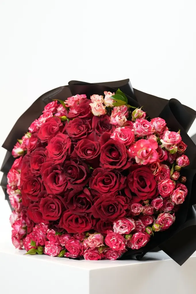 Cherry Eclipse Bouquet - Valentine's Day- romance - gifts - 5.webp
