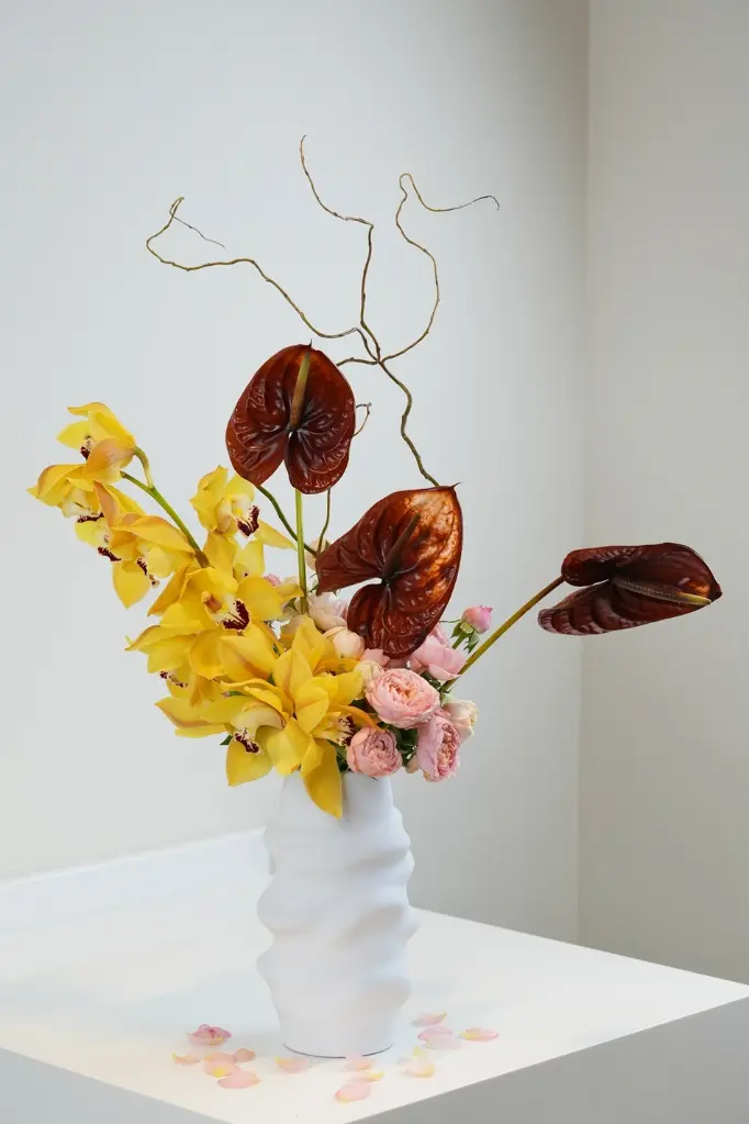 Tropical Muse Vase Arrangement-4.webp