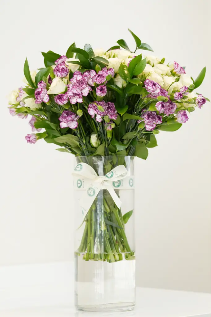 [BQ-EVEGVA-009] Enchanted Violet - Elegant Glass Vase Arrangement 