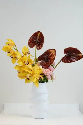 [BQ-TMVA-037] Tropical Muse Vase Arrangement